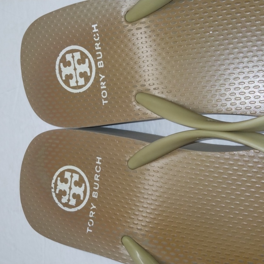 Tory Burch - Picture 9 of 12